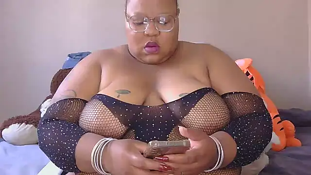 XSEXYBBW69 online show from 15, 9, 2025