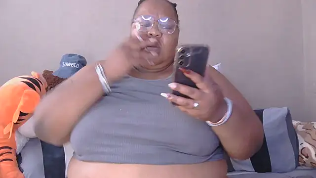 XSEXYBBW69 online show from 18, 9, 2025