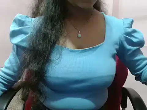 LovingPihu online show from 12, 3, 2025