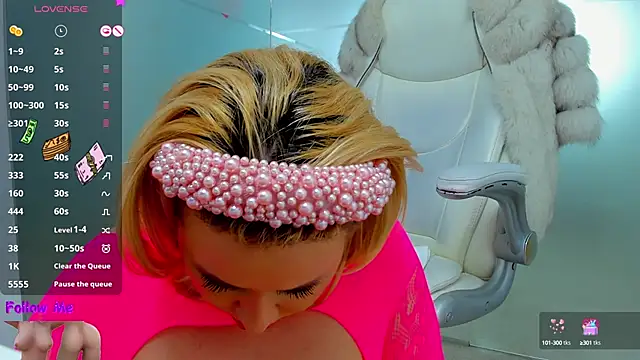 sassy madeline online show from 13, 1, 2025