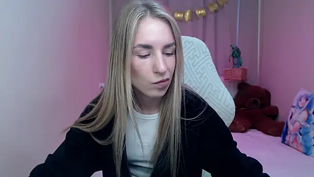 DeboraHorny online show from 16, 4, 2026