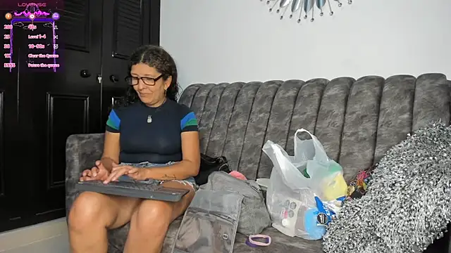 Keyla Milf online show from 1, 10, 2025