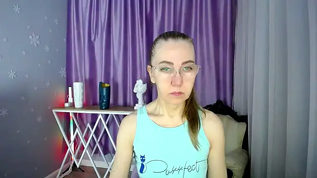 queen a n i online show from 27, 2, 2025