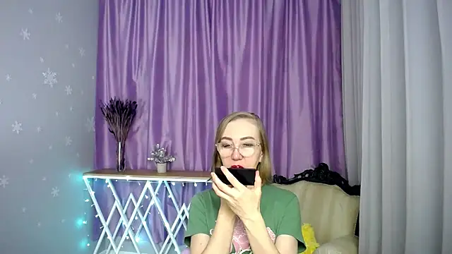 queen a n i online show from 6, 5, 2026