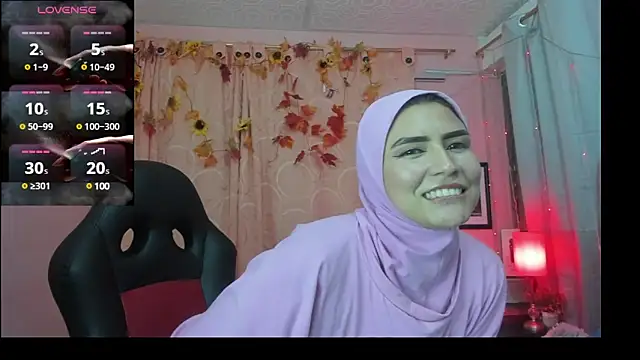 Snapshot of DarshaKhemu chatting on 6, 2, 2025 DarshaKhemu online show from 6, 2, 2025