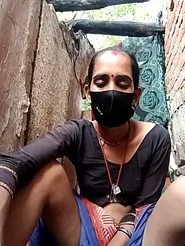 Snapshot of Mohni_Das chatting on 6, 7, 2026 Mohni Das online show from 6, 7, 2026