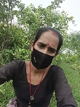 Snapshot of Mohni_Das chatting on 19, 7, 2026 Mohni Das online show from 19, 7, 2026