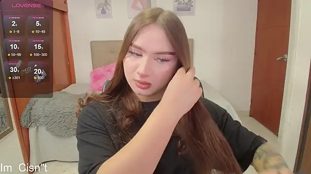 Miley Baker online show from 24, 2, 2025