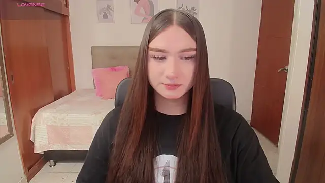 Miley Baker online show from 24, 11, 2025