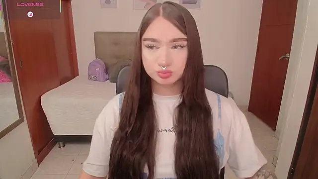 Miley Baker online show from 25, 2, 2026