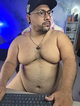 jacoob woods online show from 8, 7, 2026