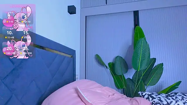 Mia Tin online show from 27, 9, 2025