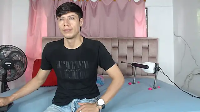 Sexytaty2022 online show from 16, 2, 2026