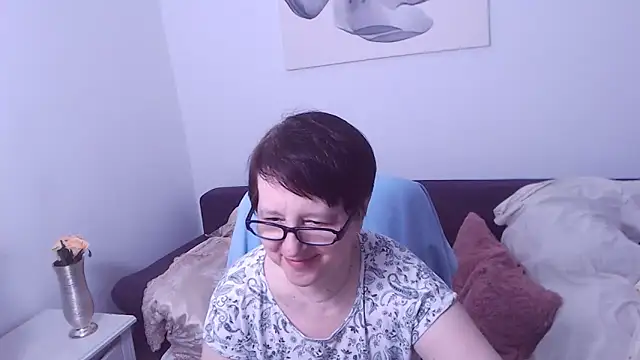 ChristaRose online show from 25, 4, 2026