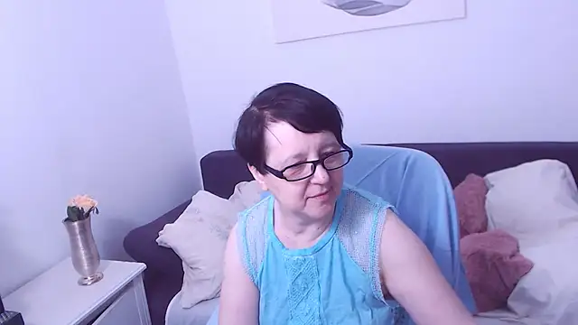 ChristaRose online show from 28, 6, 2026