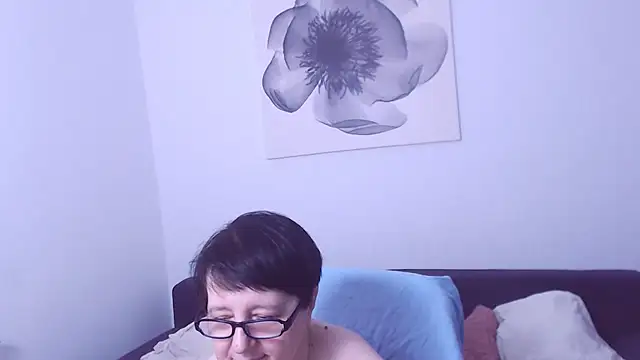 ChristaRose online show from 28, 6, 2026