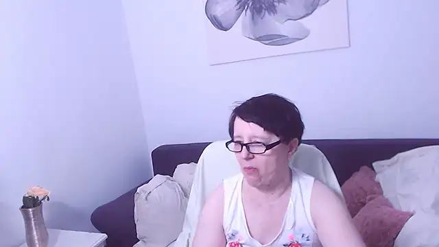 ChristaRose online show from 6, 8, 2026