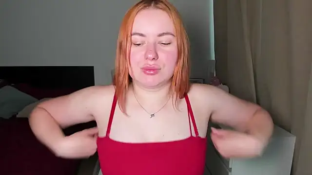 Snapshot of LAYLAxSTAR chatting on 18, 6, 2026 LAYLAxSTAR online show from 18, 6, 2026