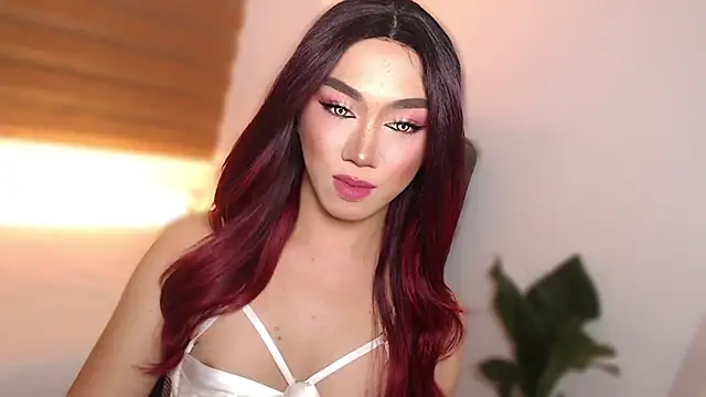 Local Hoelyx online show from 9, 9, 2025