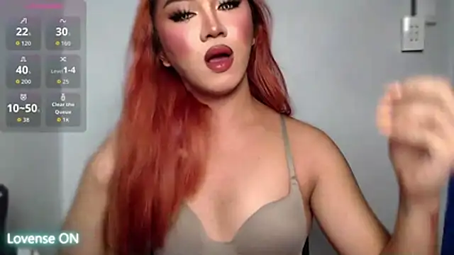 Local Hoelyx online show from 30, 10, 2025