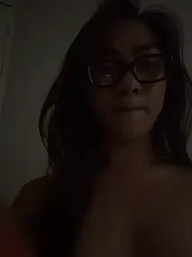 Snapshot of Local_Hoelyx chatting on 6, 3, 2026 Local Hoelyx online show from 6, 3, 2026