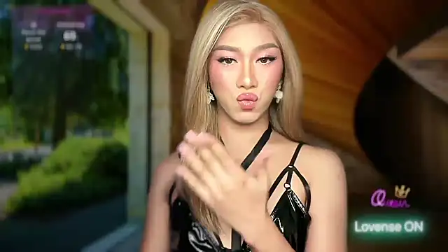 Local Hoelyx online show from 6, 5, 2026