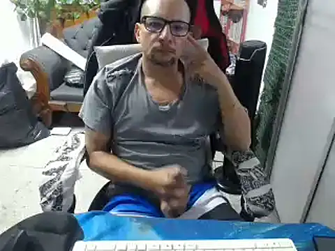 Snapshot of alexam_gal@xh chatting on 28, 2, 2025 alexam galxh online show from 28, 2, 2025