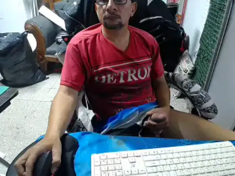 Snapshot of alexam_gal@xh chatting on 4, 3, 2025 alexam galxh online show from 4, 3, 2025