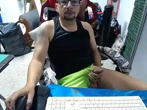 Snapshot of alexam_gal@xh chatting on 6, 3, 2025 alexam galxh online show from 6, 3, 2025