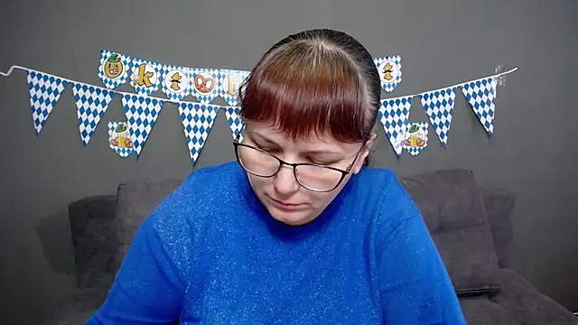 Snapshot of AliceInksSweetty chatting on 28, 9, 2025 AliceInksSweetty online show from 28, 9, 2025