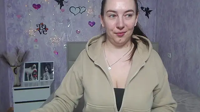 KaleyReed online show from 14, 2, 2025