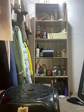 Snapshot of DulceMya6 chatting on 20, 12, 2024 DulceMya6 online show from 20, 12, 2024