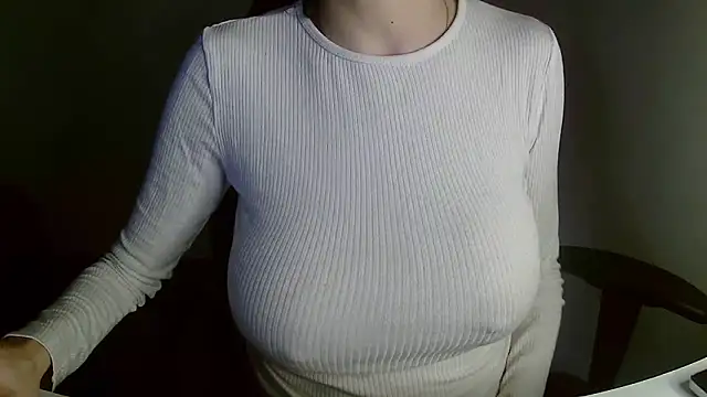 Snapshot of Vampirosa chatting on 4, 3, 2026 Vampirosa online show from 4, 3, 2026