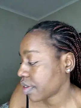 Snapshot of Sexynaughty_Gal chatting on 9, 4, 2026 Sexynaughty Gal online show from 9, 4, 2026