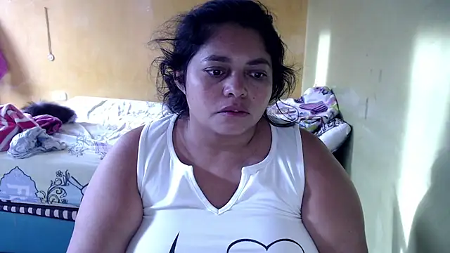 Snapshot of yulieth_bbw chatting on 21, 6, 2026 yulieth bbw online show from 21, 6, 2026