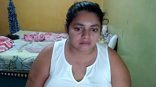 yulieth bbw online show from 13, 7, 2026