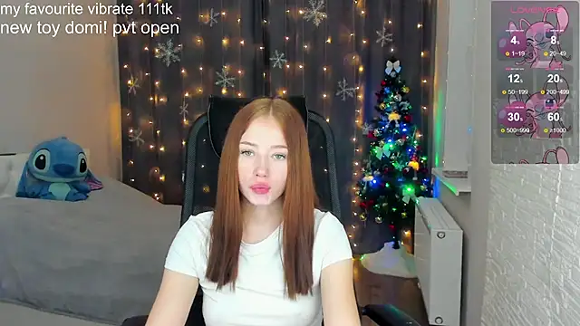 Snapshot of Hot_Mia_ chatting on 9, 12, 2024 Hot Mia  online show from 9, 12, 2024