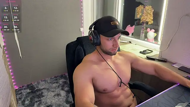 Snapshot of michaelbradleu chatting on 28, 7, 2026 michaelbradleu online show from 28, 7, 2026