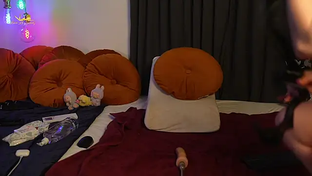 lacie le beauty online show from 9, 9, 2025