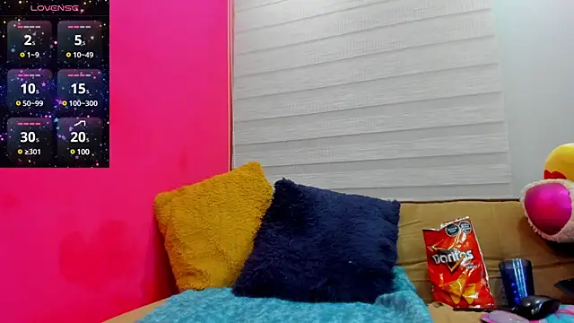 Snapshot of Pocahontas_d chatting on 10, 2, 2025 Pocahontas d online show from 10, 2, 2025