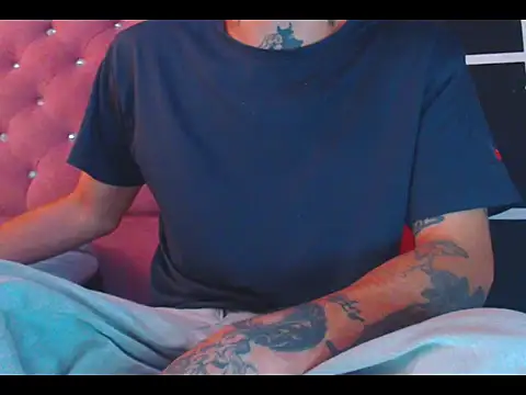 Christian Stiven1 online show from 5, 11, 2025