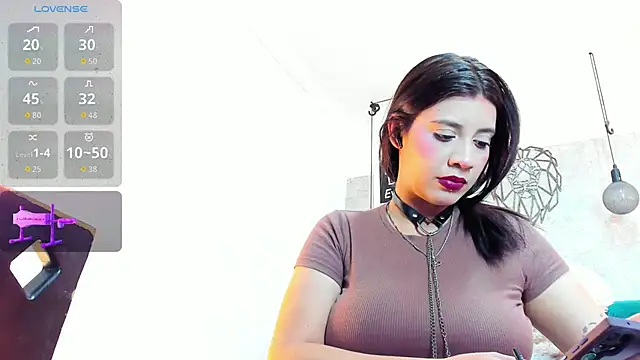 Rebeca xs online show from 1, 2, 2026