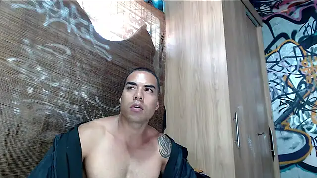 Snapshot of Justin_Frank chatting on 9, 11, 2025 Justin Frank online show from 9, 11, 2025