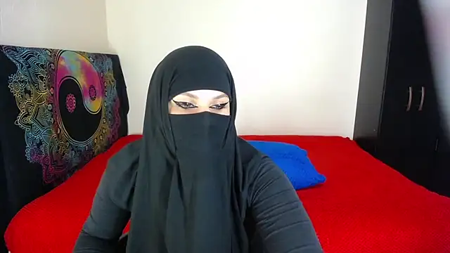 evelyn  salah online show from 29, 4, 2026