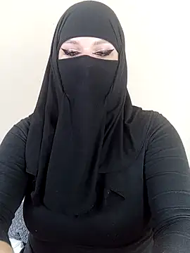 evelyn  salah online show from 6, 7, 2026