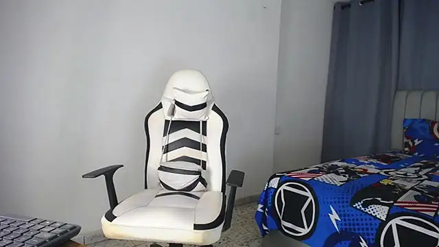 Snapshot of DavidAngell7 chatting on 13, 12, 2024 DavidAngell7 online show from 13, 12, 2024