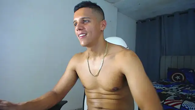 Snapshot of DavidAngell7 chatting on 7, 1, 2025 DavidAngell7 online show from 7, 1, 2025