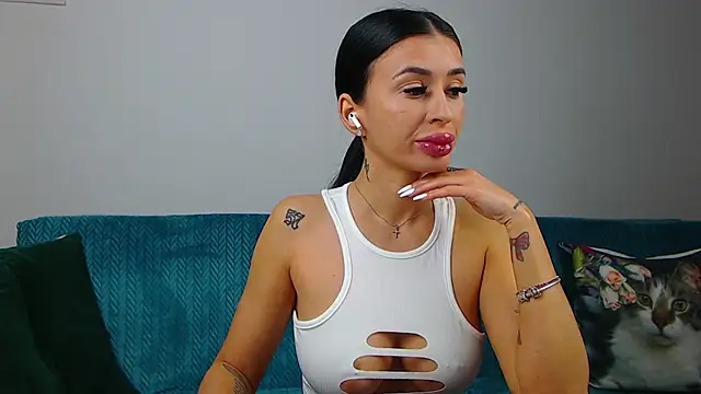 SaraDaisy online show from 7, 5, 2026