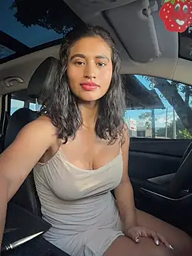 sexi noemi online show from 4, 8, 2026