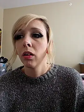 AmethystFoxx online show from 6, 5, 2026